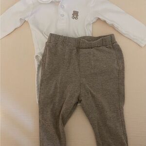 H&M Baby Boy White and Beige Outfit with Vintage Teddy Bear Theme